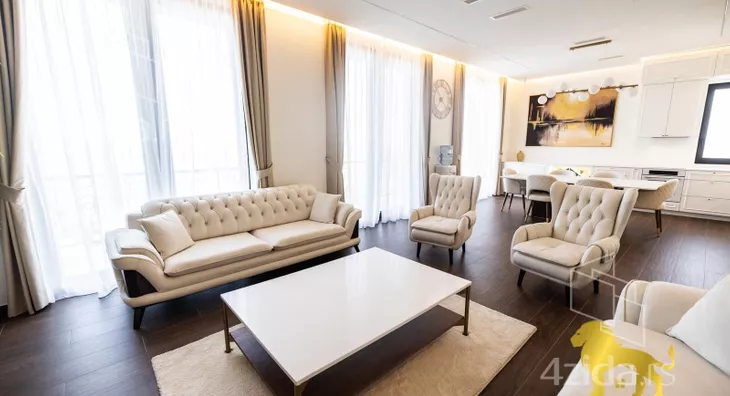 Petosoban stan | 4zida