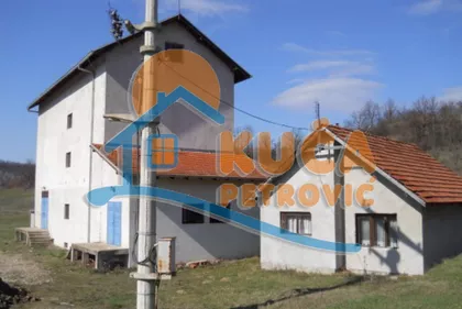 Ljubovačka | 4zida.rs