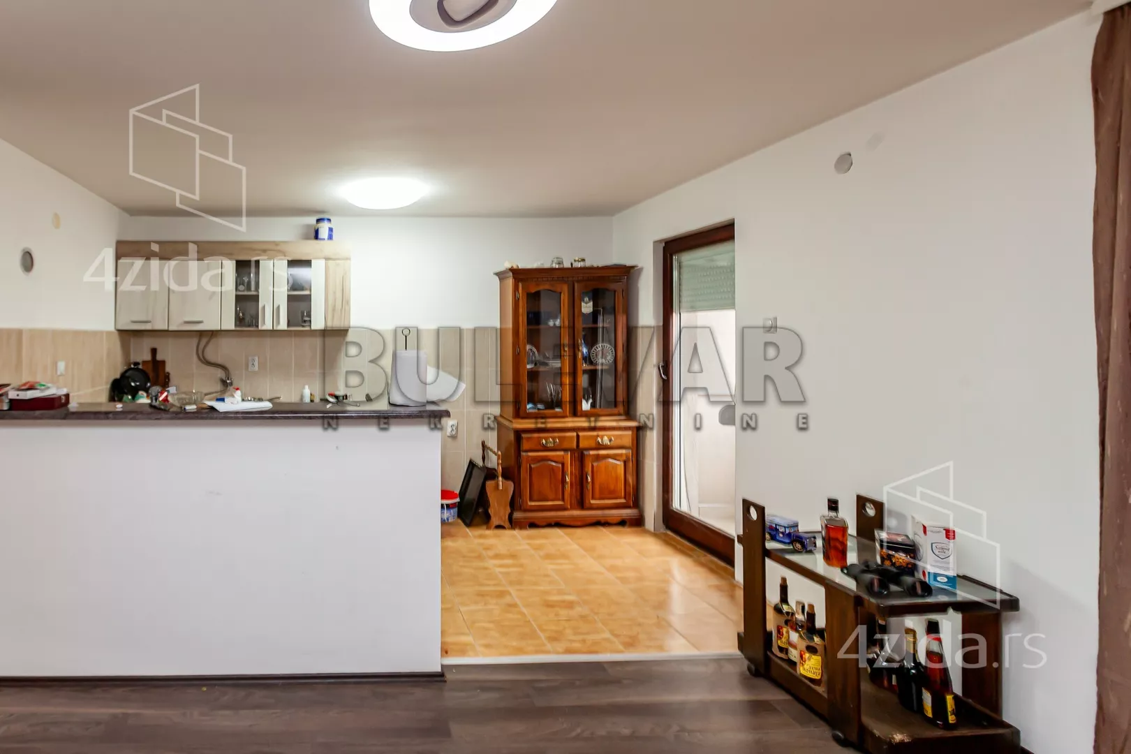 3-etažna kuća | 4zida