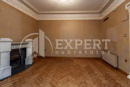 Cara Dušana | 4zida.rs