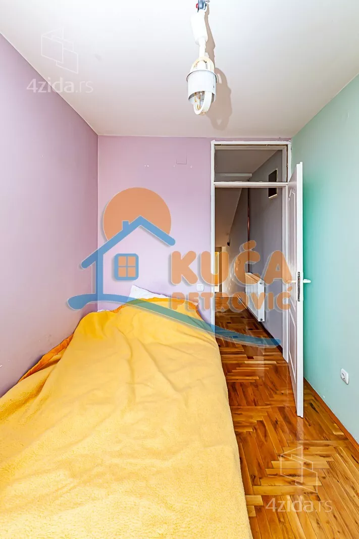 3-etažna kuća | 4zida
