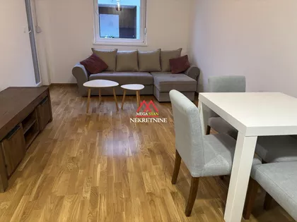 Preradovićeva | 4zida.rs