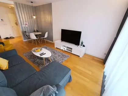 Omladinskih brigada | 4zida.rs