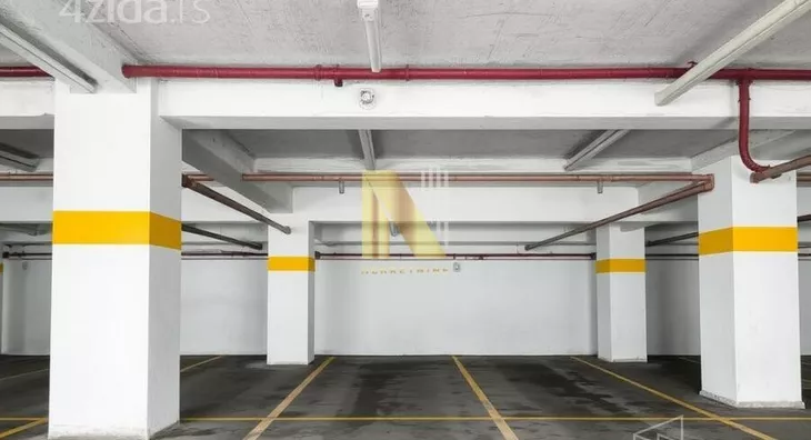 Parking | 4zida