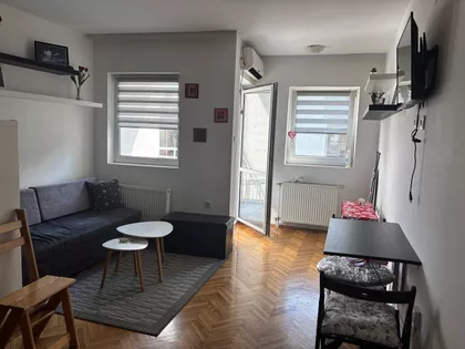 Svetosavska | 4zida.rs