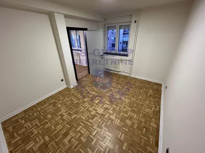 Cara Dušana | 4zida.rs