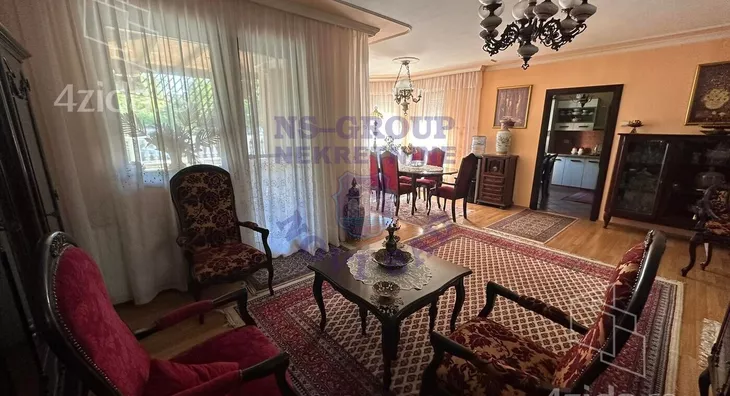 3-etažna kuća | 4zida