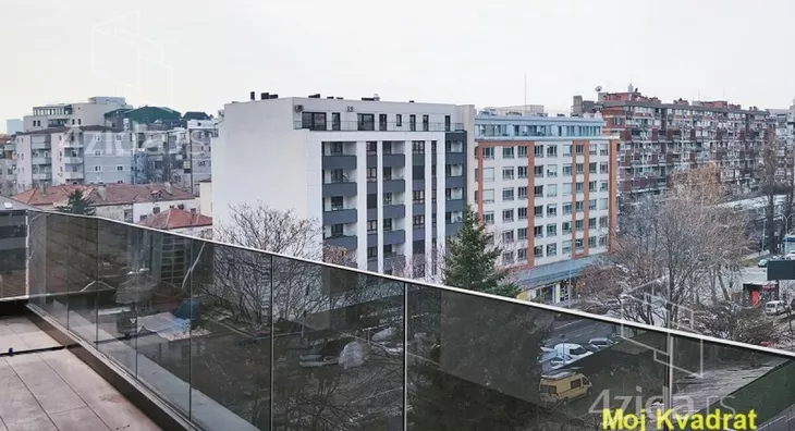 Petosoban stan | 4zida