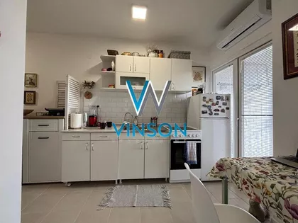 Pariske komune | 4zida.rs