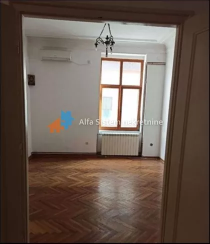 Krunski Venac | 4zida.rs