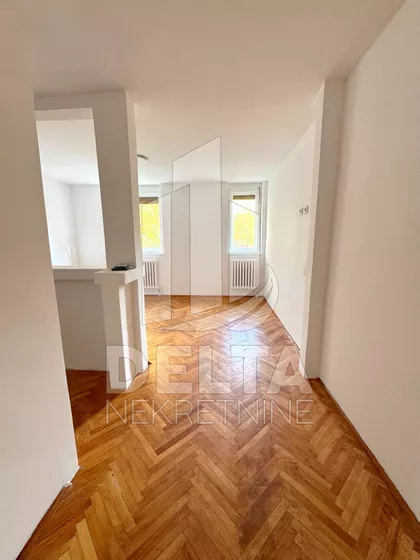 Pantelejska Crkva | 4zida.rs