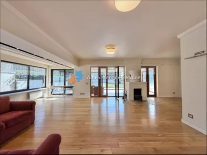 Golf Naselje | 4zida.rs