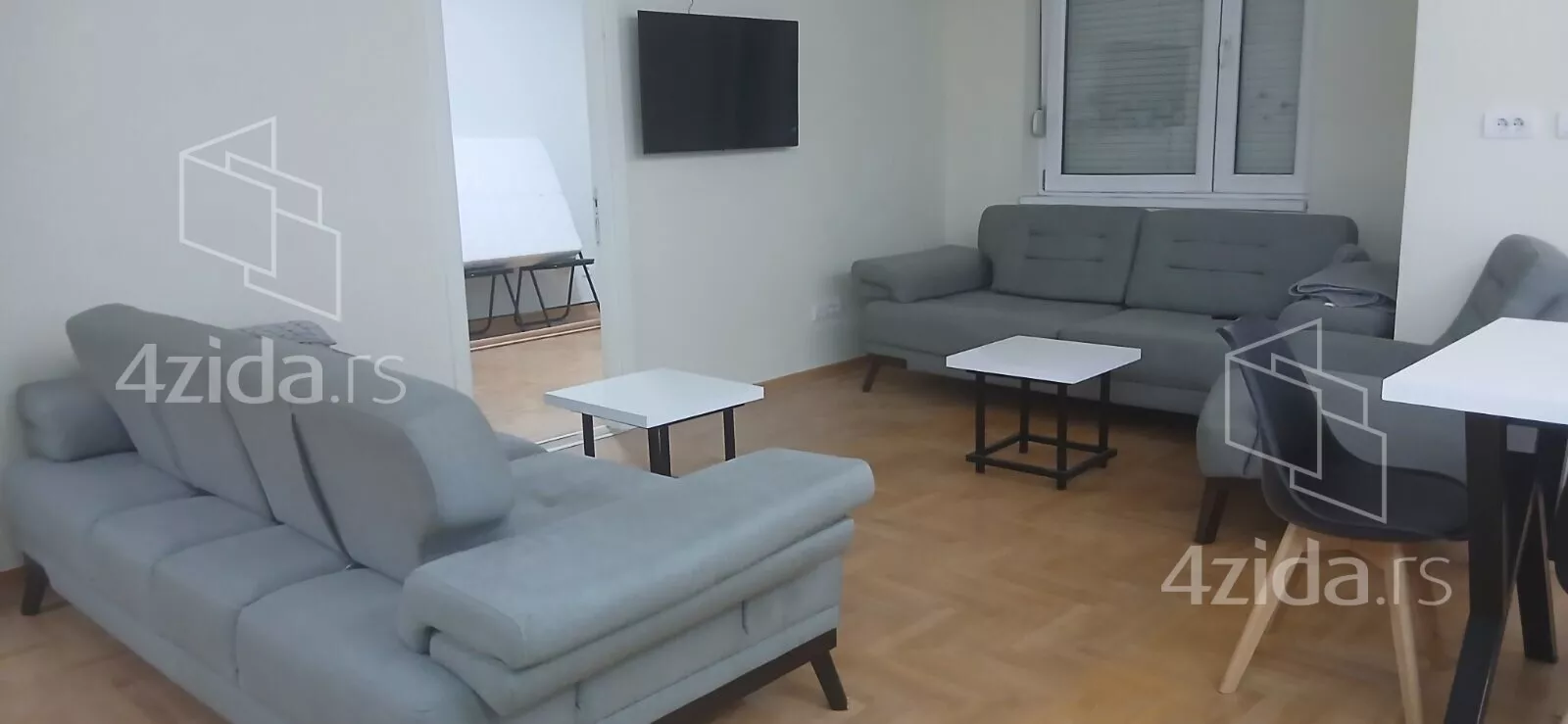 Dvoiposoban stan | 4zida