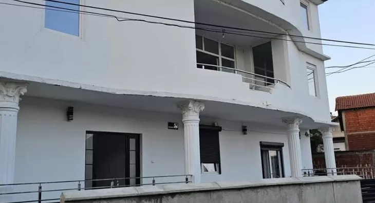 3-etažna kuća | 4zida