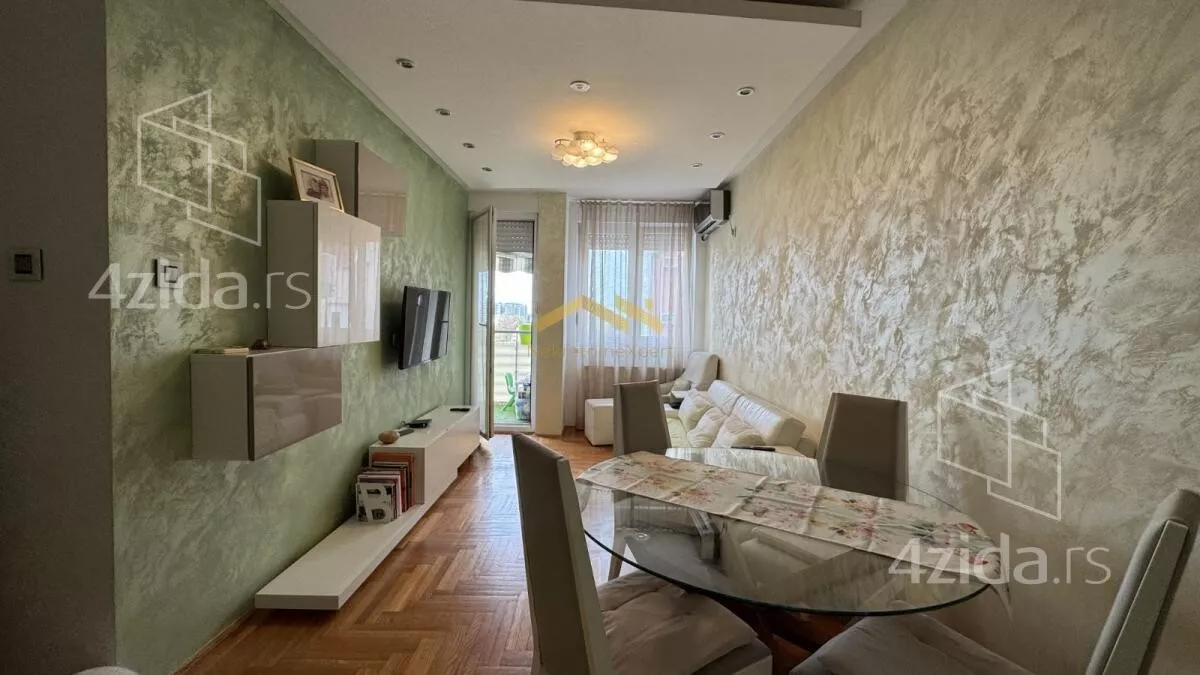 Dvoiposoban stan | 4zida