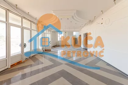 Pukovac | 4zida.rs