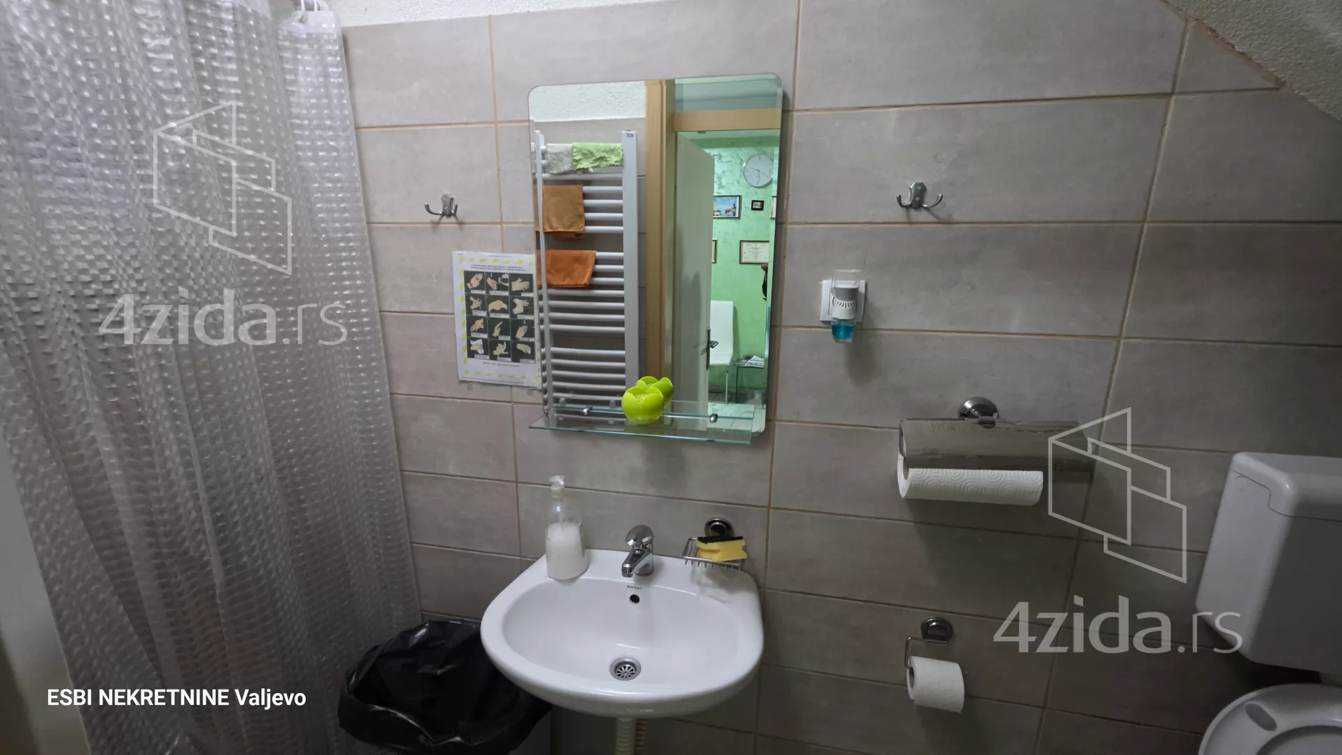 Poslovni prostor | 4zida