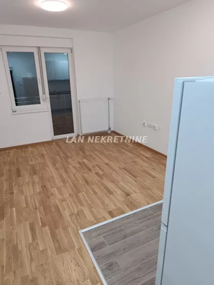 Selenča | 4zida.rs
