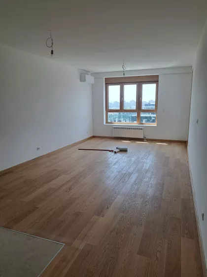 Tadije Sondermajera | 4zida.rs