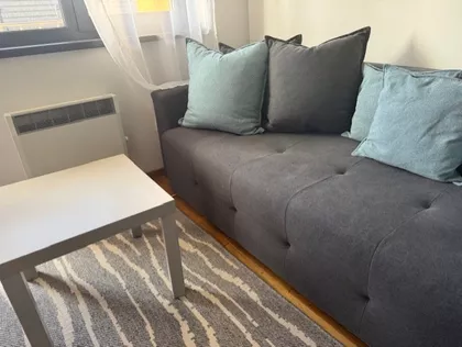 Kiridžijska 75 | 4zida.rs