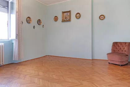 Krunski Venac | 4zida.rs