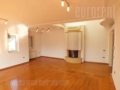 VOŽDOVAC | 4zida.rs