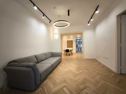 Admirala Geprata | 4zida.rs