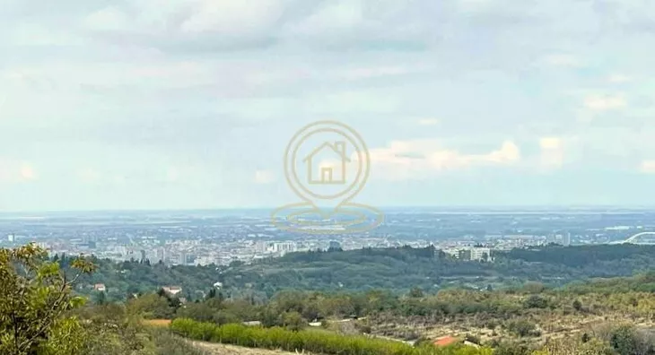 Plac | 4zida