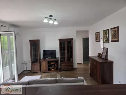 Kolonija | 4zida.rs