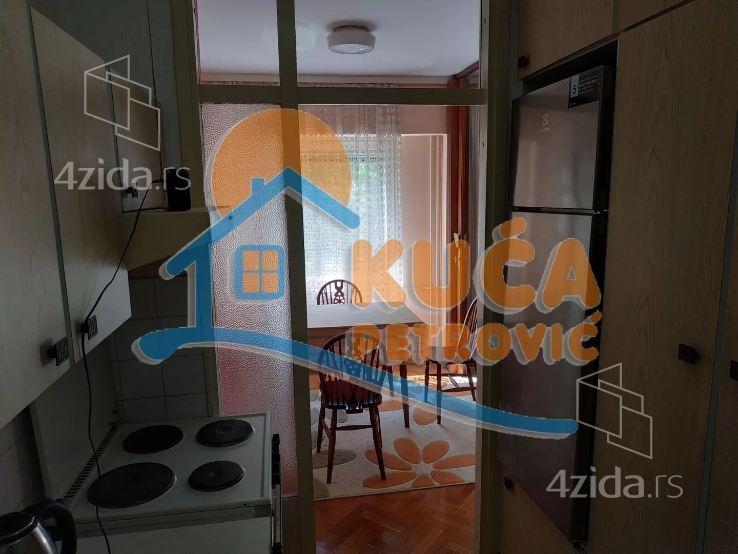 Dvoiposoban stan | 4zida