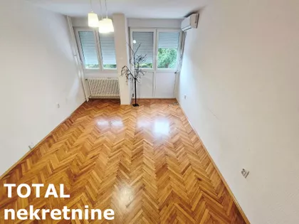 Železnička stanica | 4zida.rs