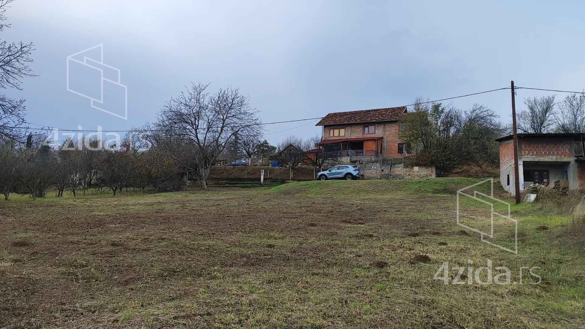 Građevinsko zemljište | 4zida