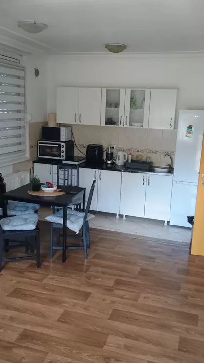 Cara Dušana | 4zida.rs