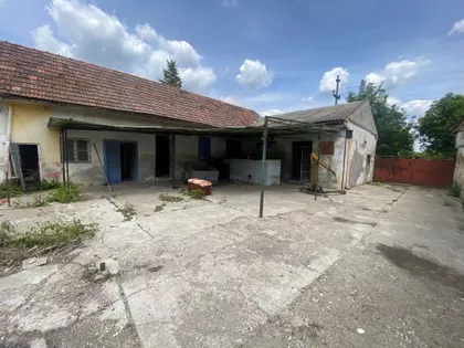 Feketić | 4zida.rs