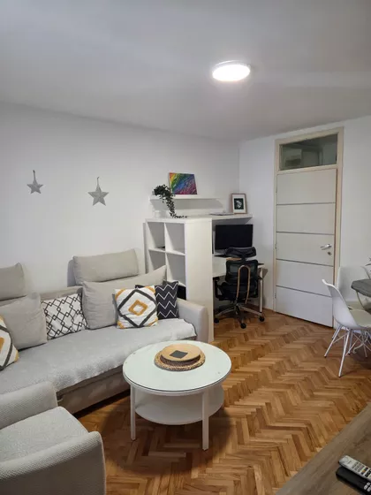 Vizantijski Bulevar 100 | 4zida.rs