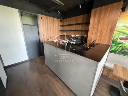 Dunavski kej | 4zida.rs