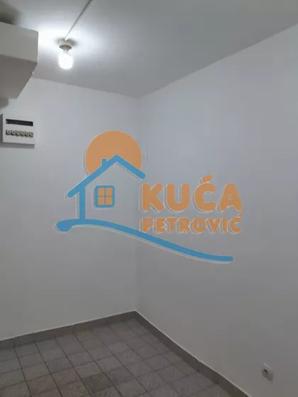 Obrenovićeva | 4zida.rs