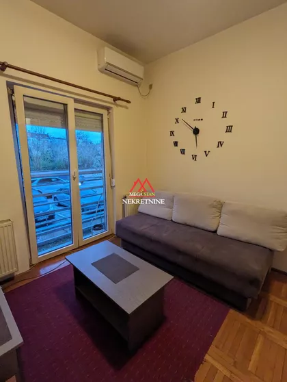 Bulevar Cara Lazara | 4zida.rs