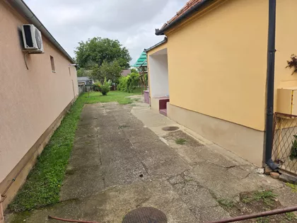 Vojvođanska 13 | 4zida.rs
