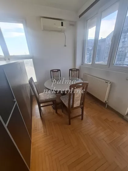 Centar preko Lepenice | 4zida.rs