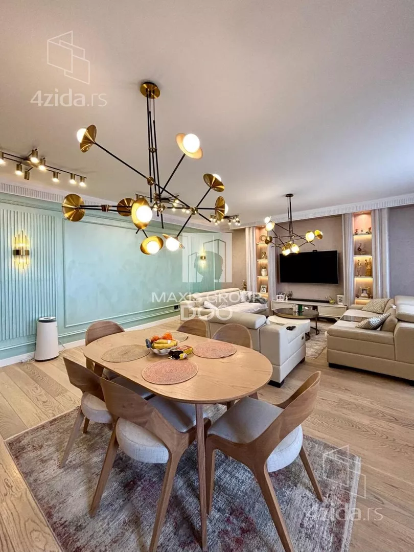 Četvorosoban stan | 4zida