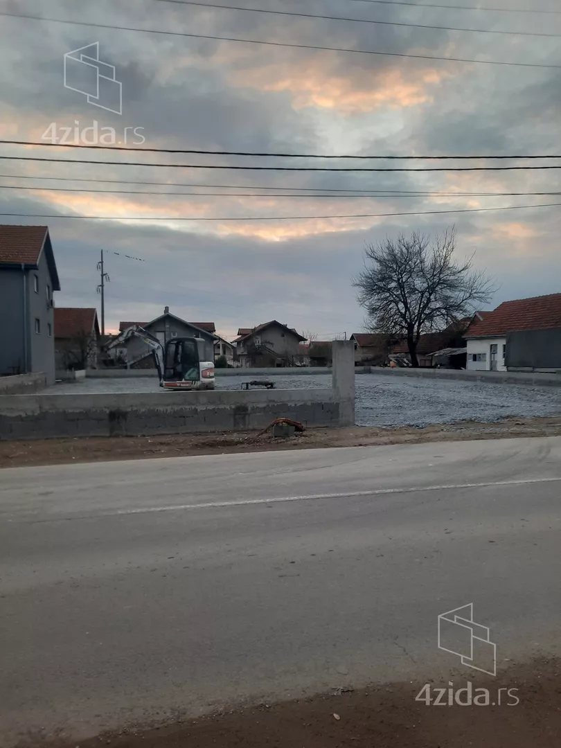 Građevinsko zemljište | 4zida