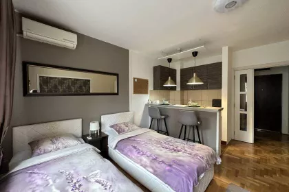 Grahovska bb | 4zida.rs