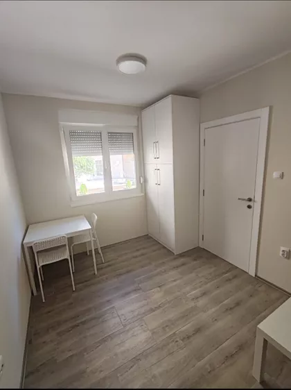 Jovana Subotića | 4zida.rs