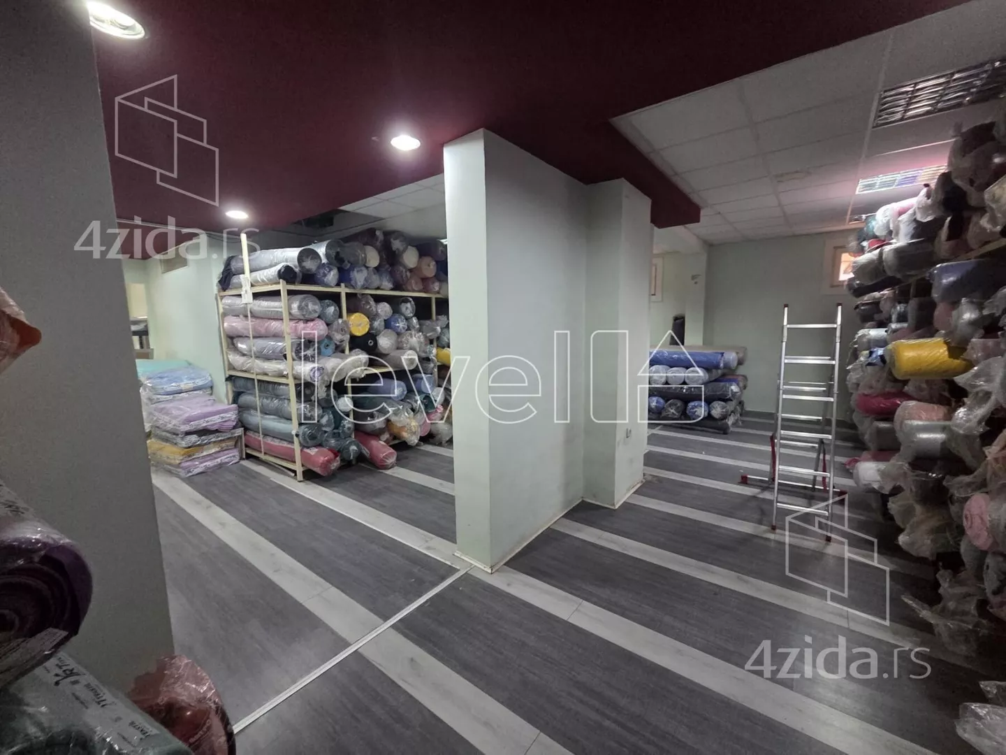 Poslovni prostor | 4zida