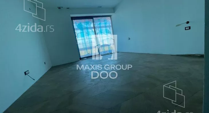 Četvoroiposoban stan | 4zida