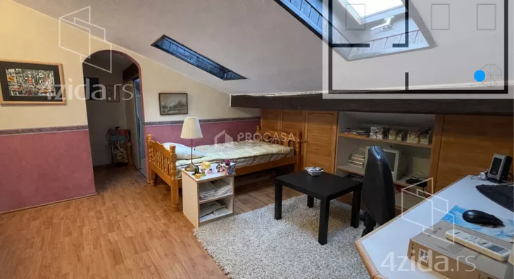 Troiposoban stan | 4zida