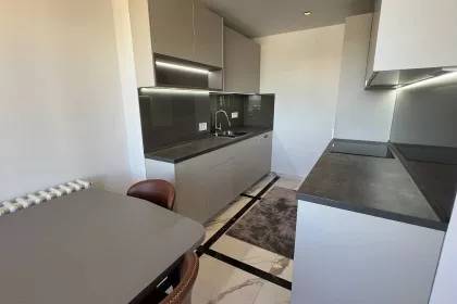 Karnedžijeva bb | 4zida.rs