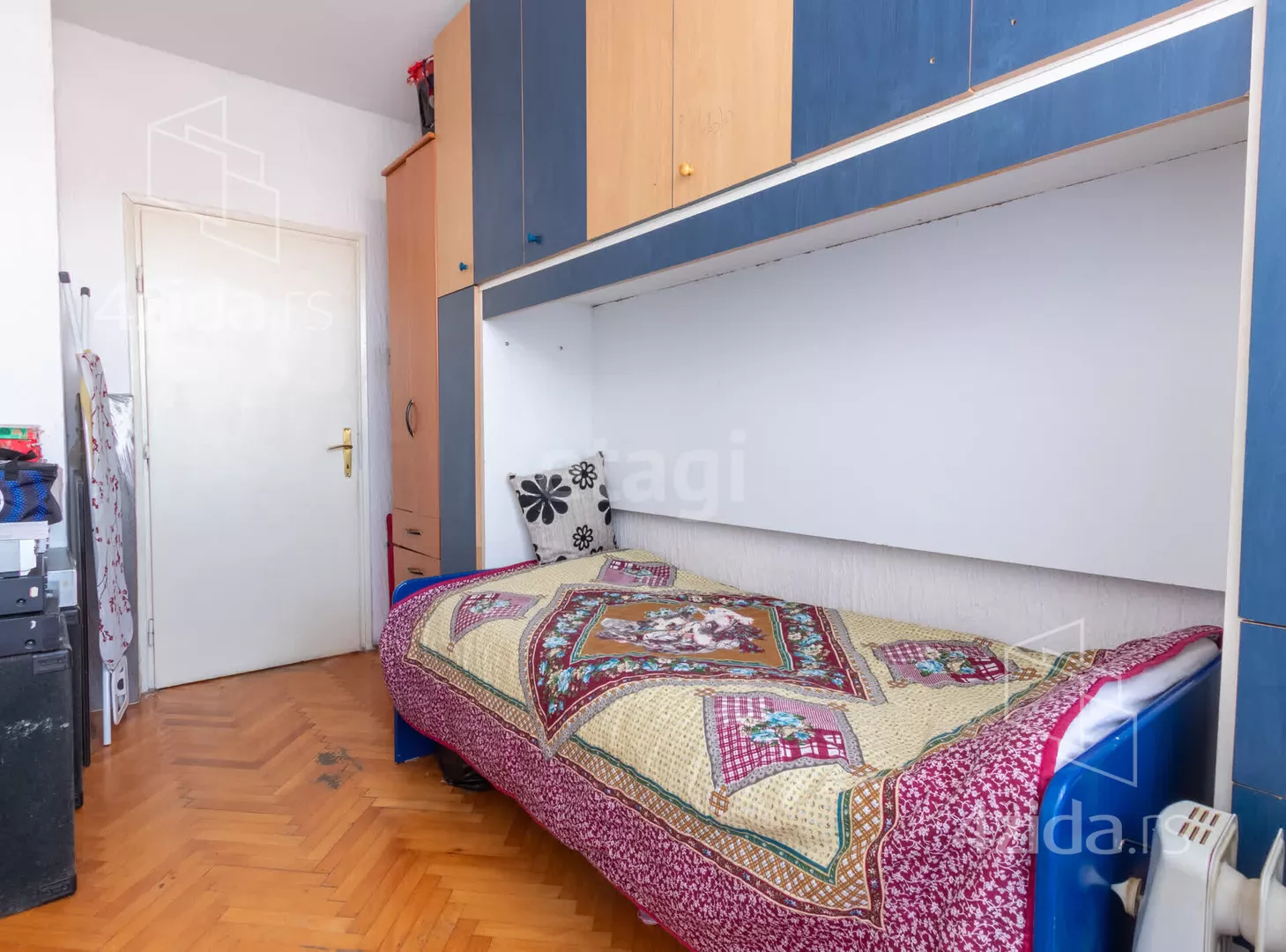 Šestosoban stan | 4zida