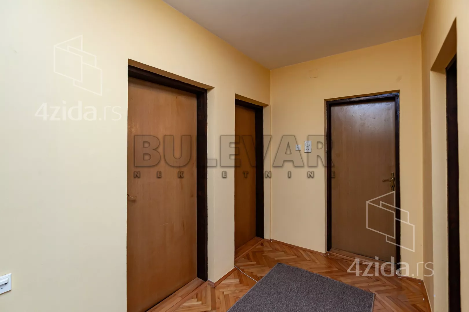 3-etažna kuća | 4zida